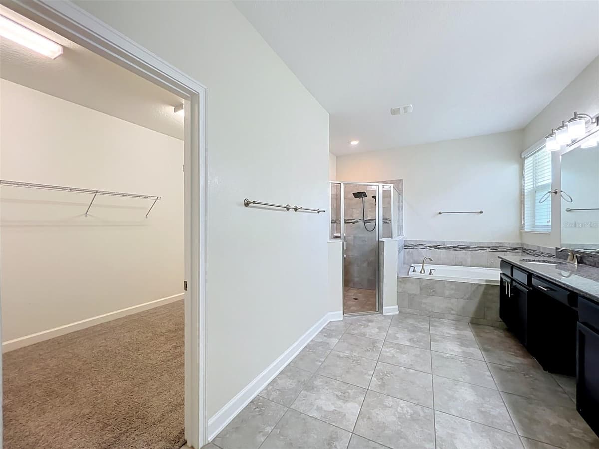 10952 LONGLEAF WOODS DRIVE — photo 42 of 64