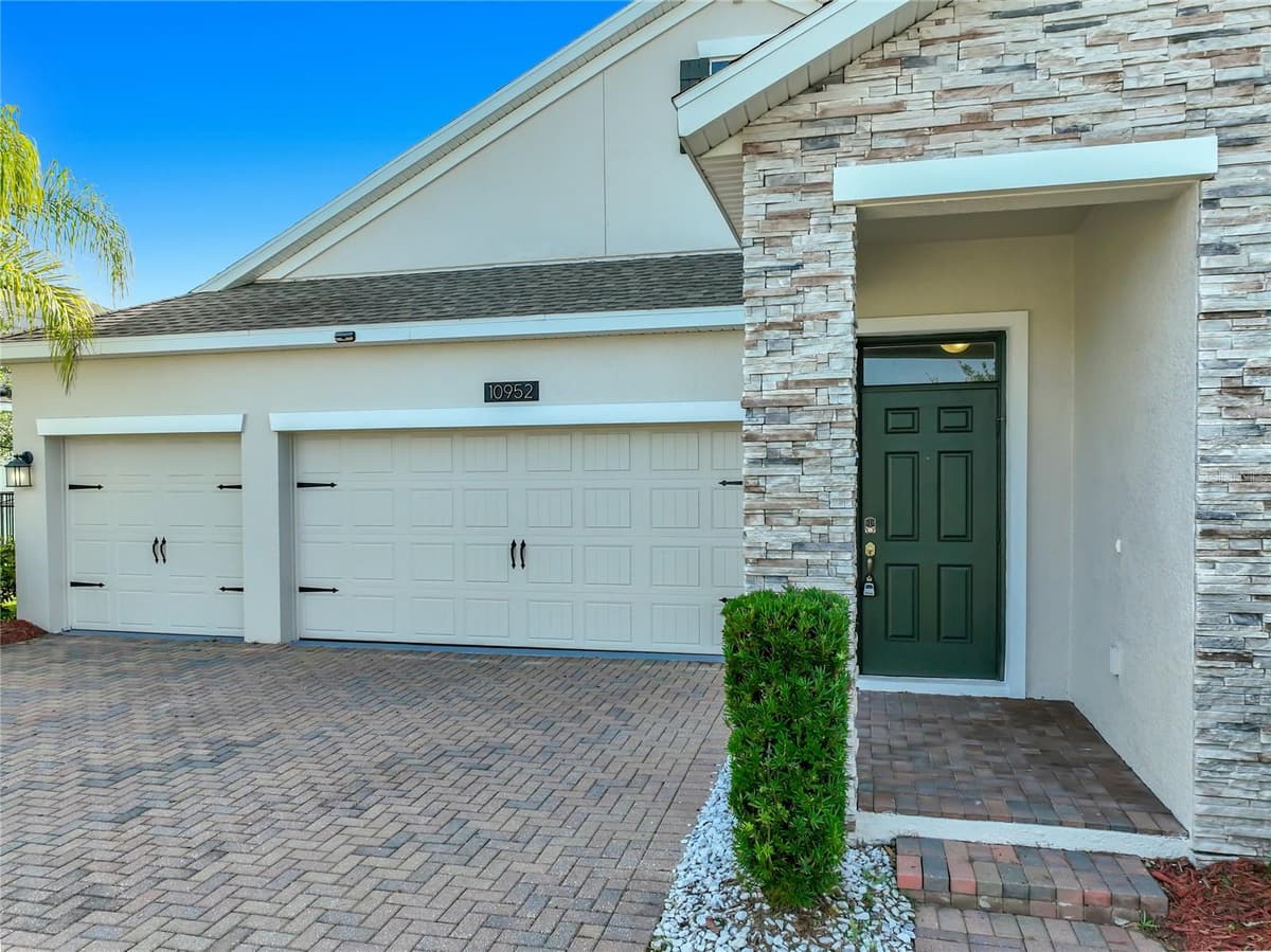 10952 LONGLEAF WOODS DRIVE — photo 5 of 64