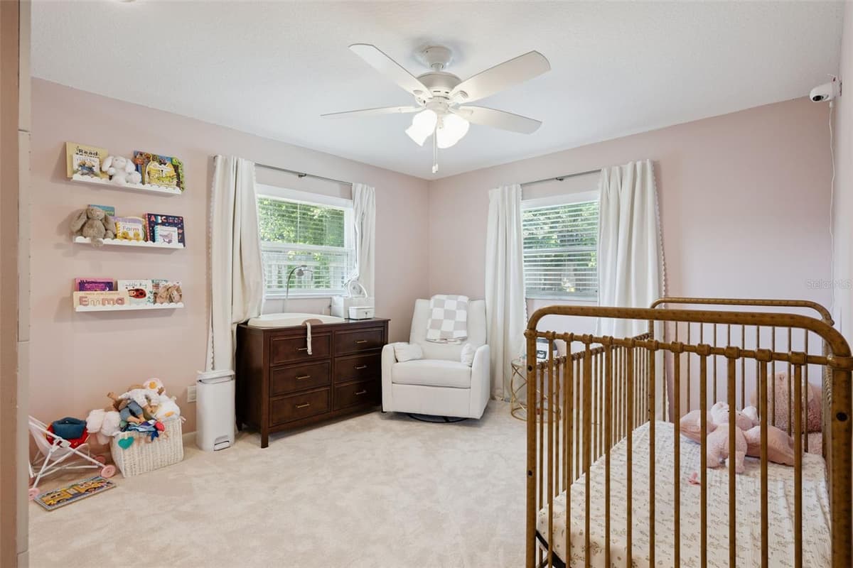 102 ASPEN PLACE — photo 14 of 23