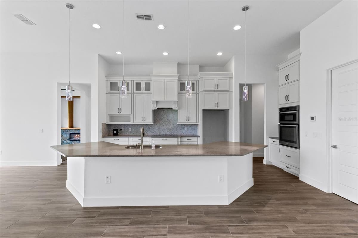 25858 CROSSINGS BLUFF LANE — photo 12 of 42