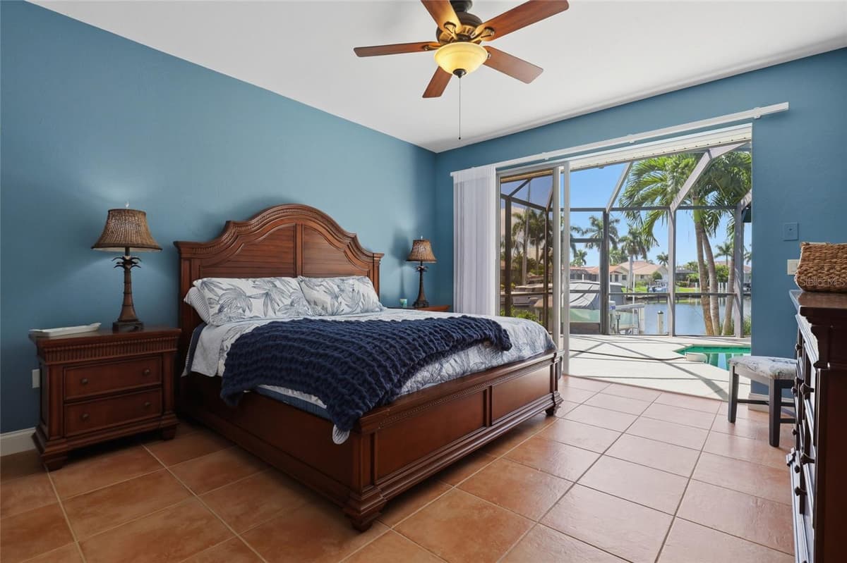 1233 SEA BREEZE COURT — photo 13 of 30