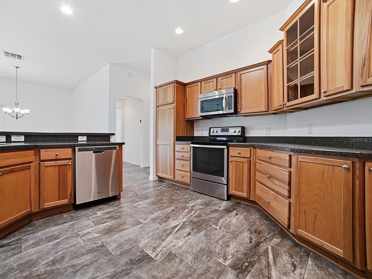 3683 FIR STREET — photo 7 of 26