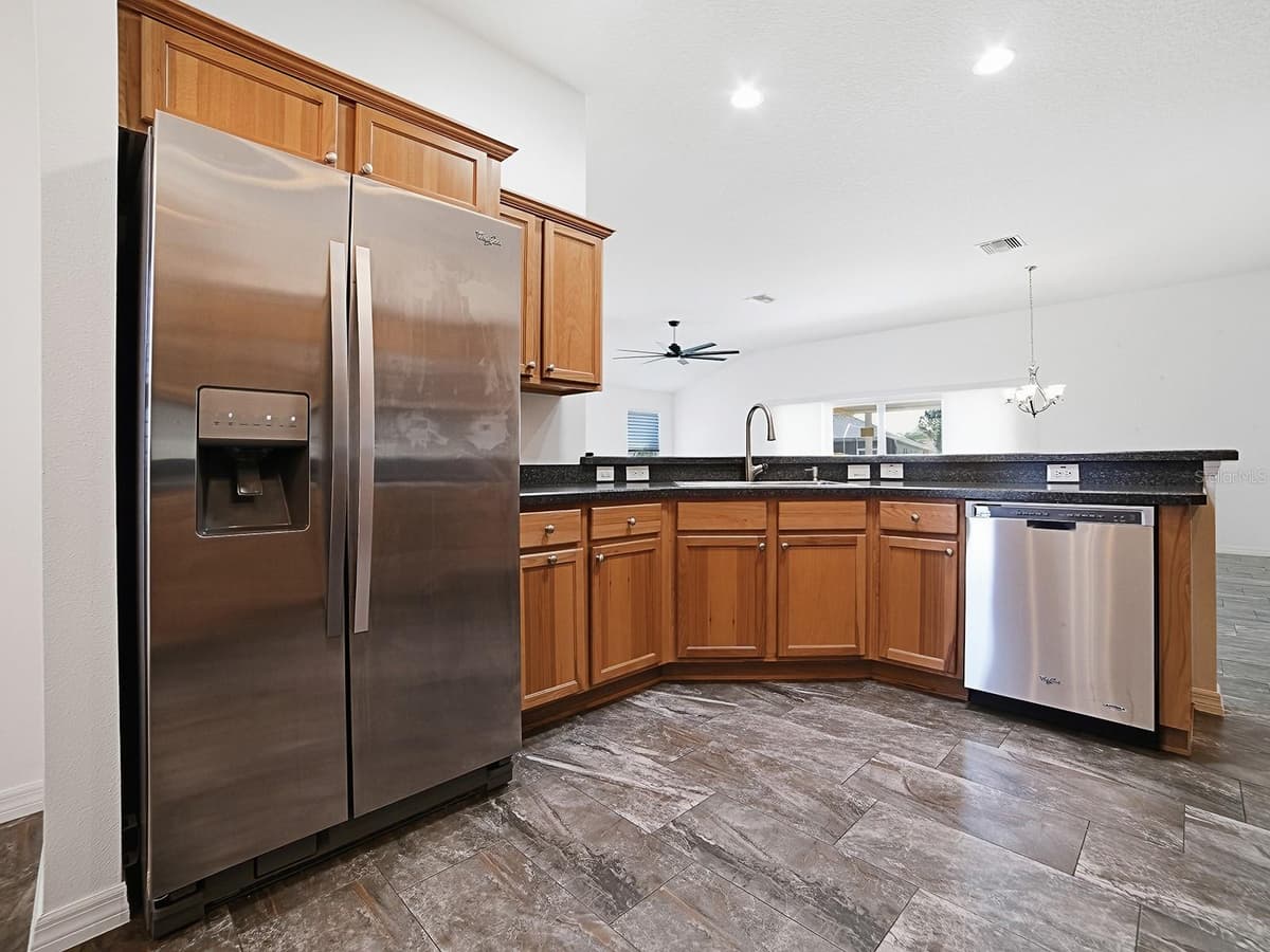 3683 FIR STREET — photo 8 of 26