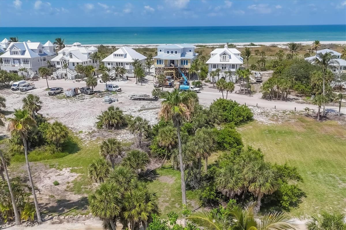 7365 PALM ISLAND DRIVE — photo 9 of 45