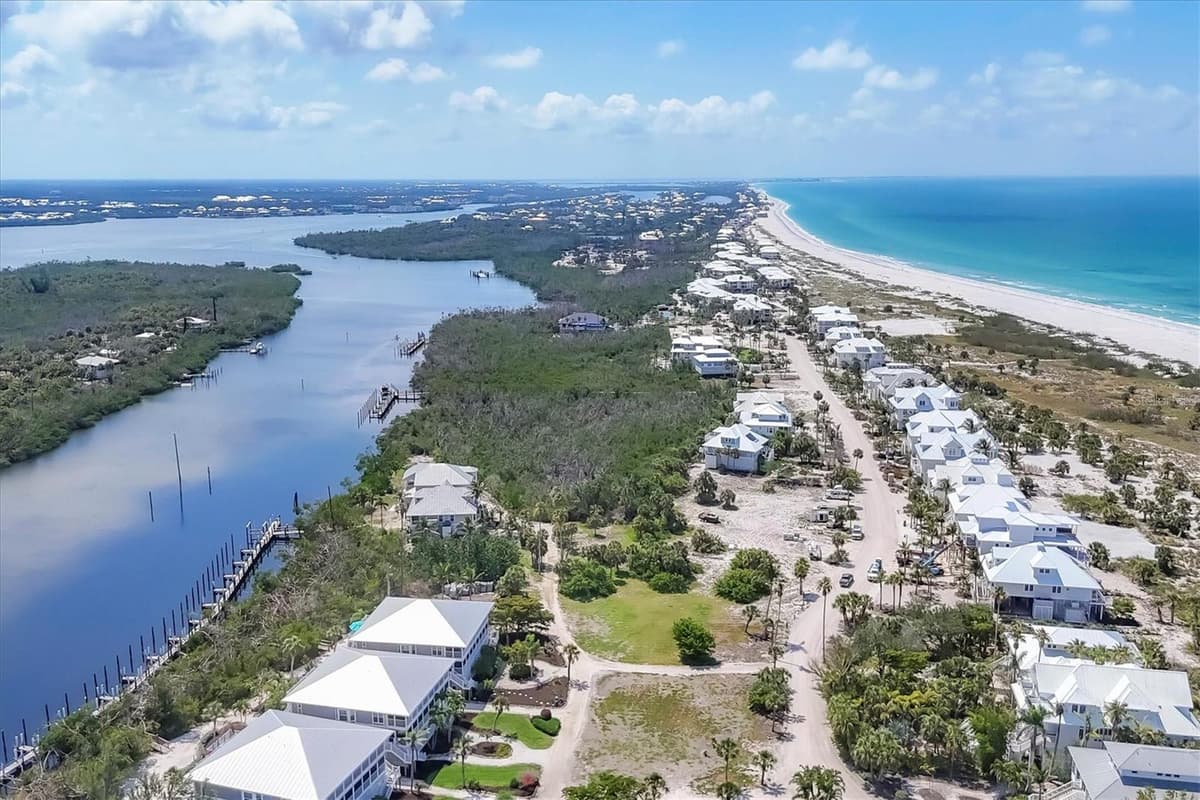 7365 PALM ISLAND DRIVE — photo 18 of 45
