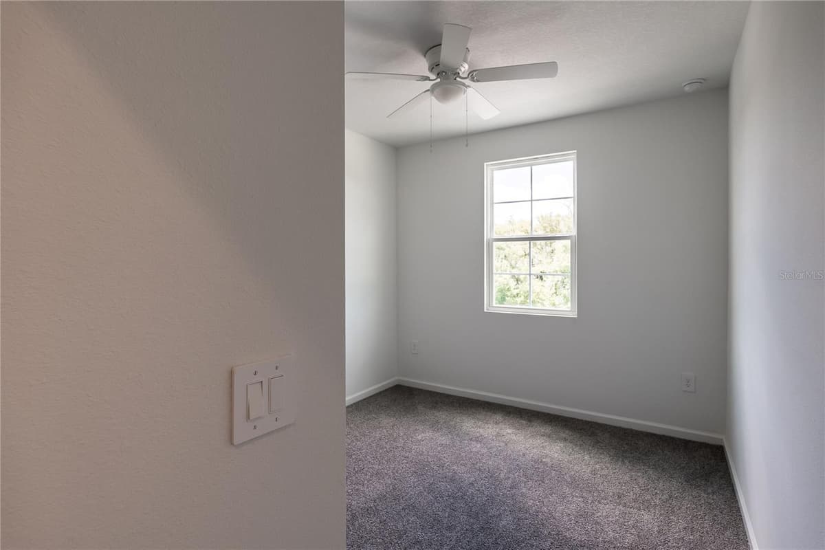 5377 VISTA LAGO DRIVE — photo 31 of 37