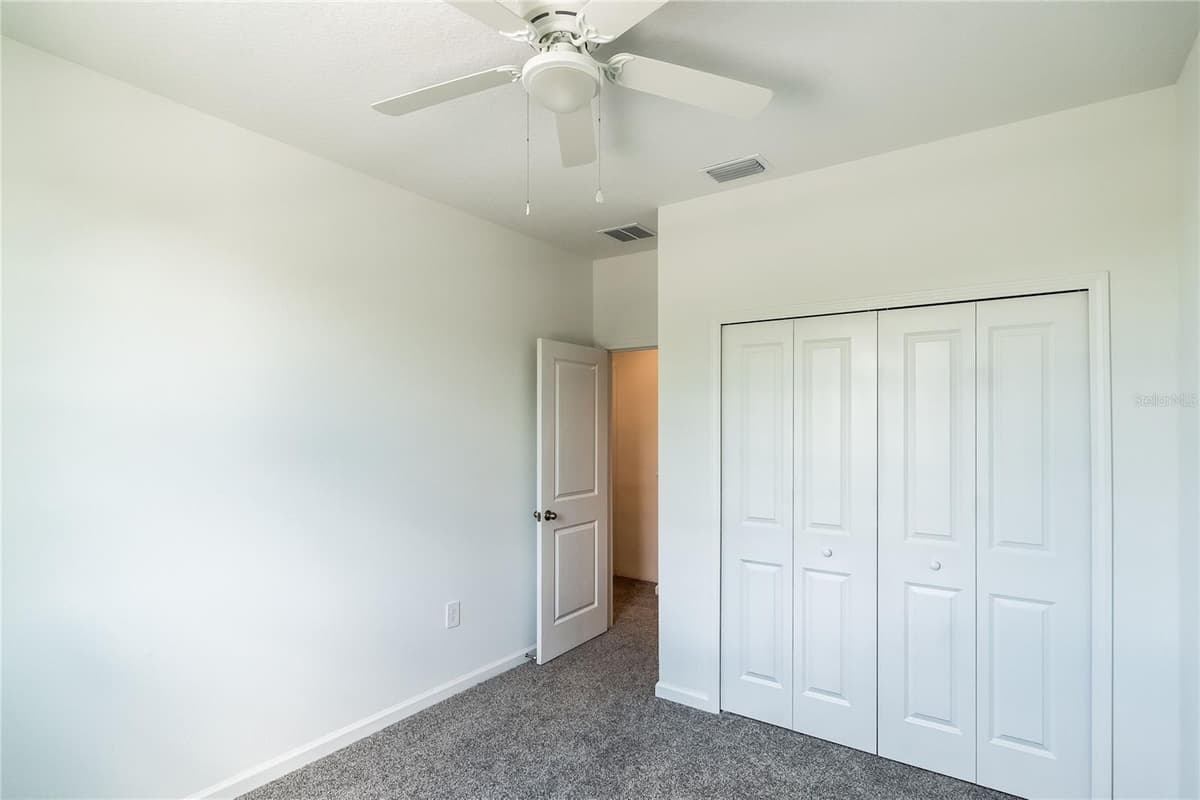 5377 VISTA LAGO DRIVE — photo 32 of 37