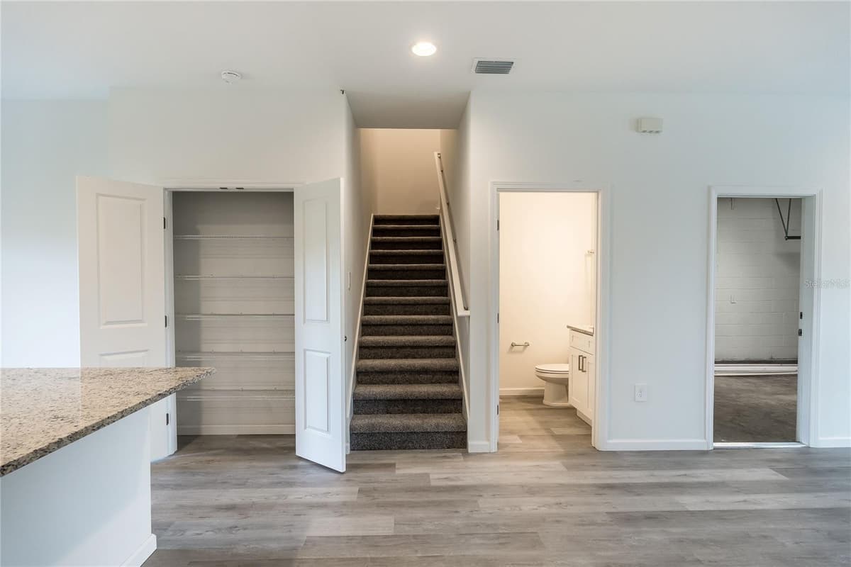 5377 VISTA LAGO DRIVE — photo 13 of 37