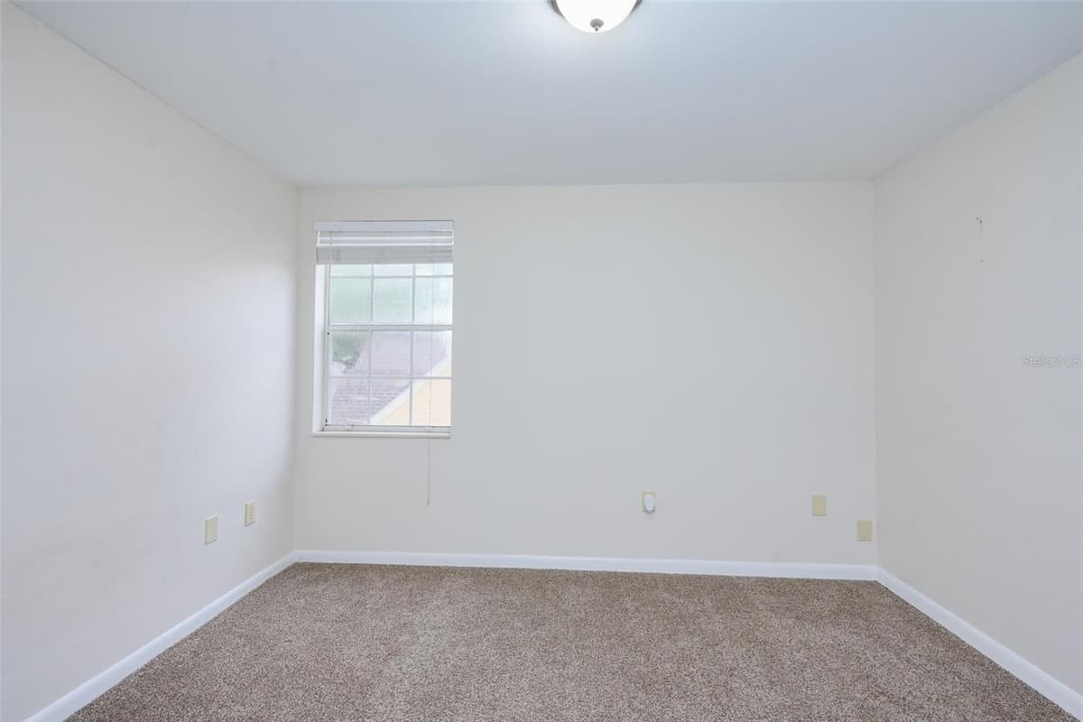 3614 PINE KNOT DRIVE — photo 29 of 32