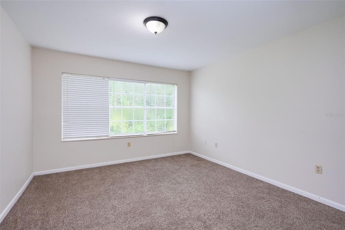 3614 PINE KNOT DRIVE — photo 31 of 32