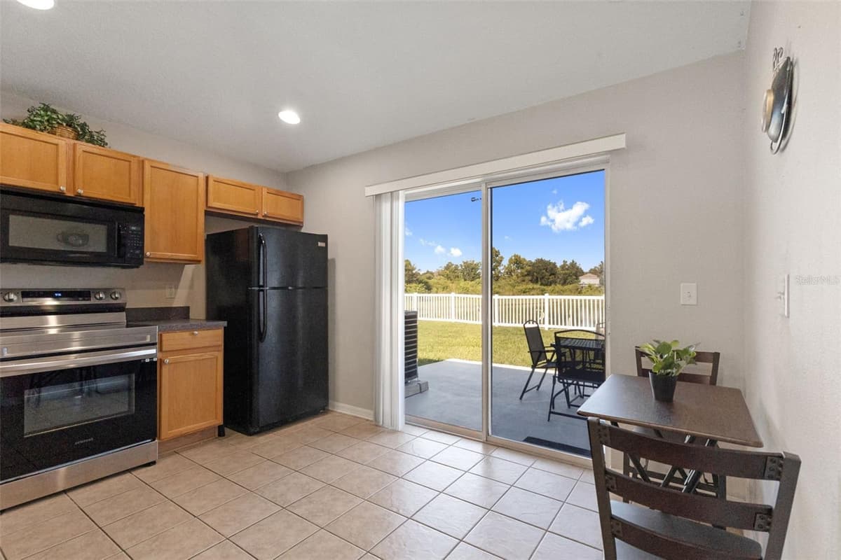 10109 LANDPORT WAY — photo 13 of 45
