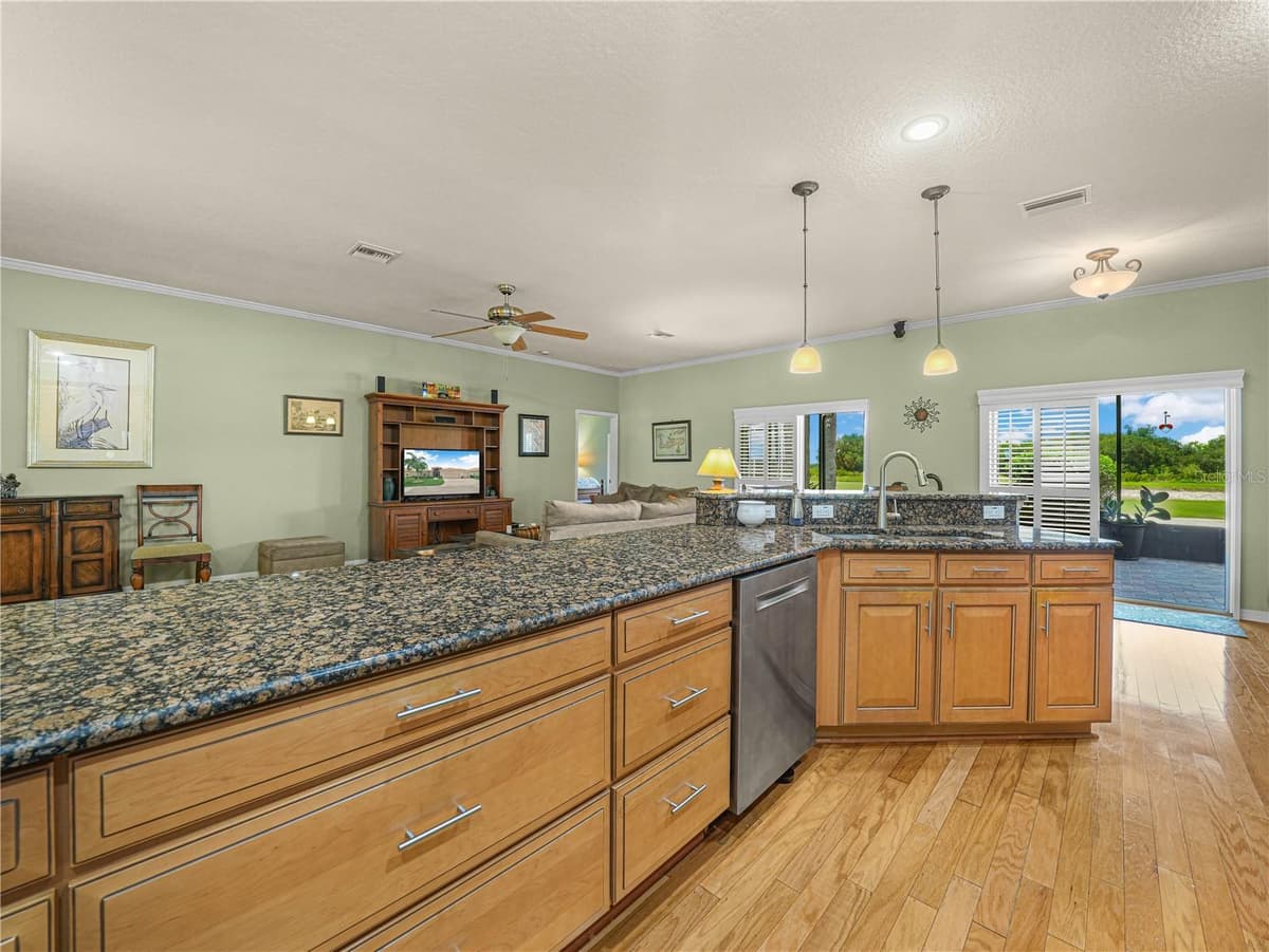4052 PHOENICIAN WAY — photo 9 of 66