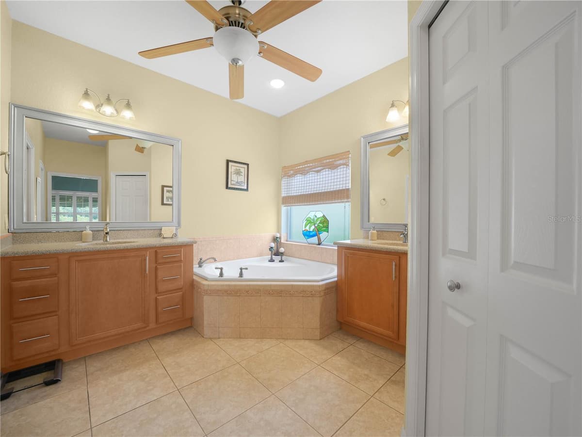 4052 PHOENICIAN WAY — photo 18 of 66