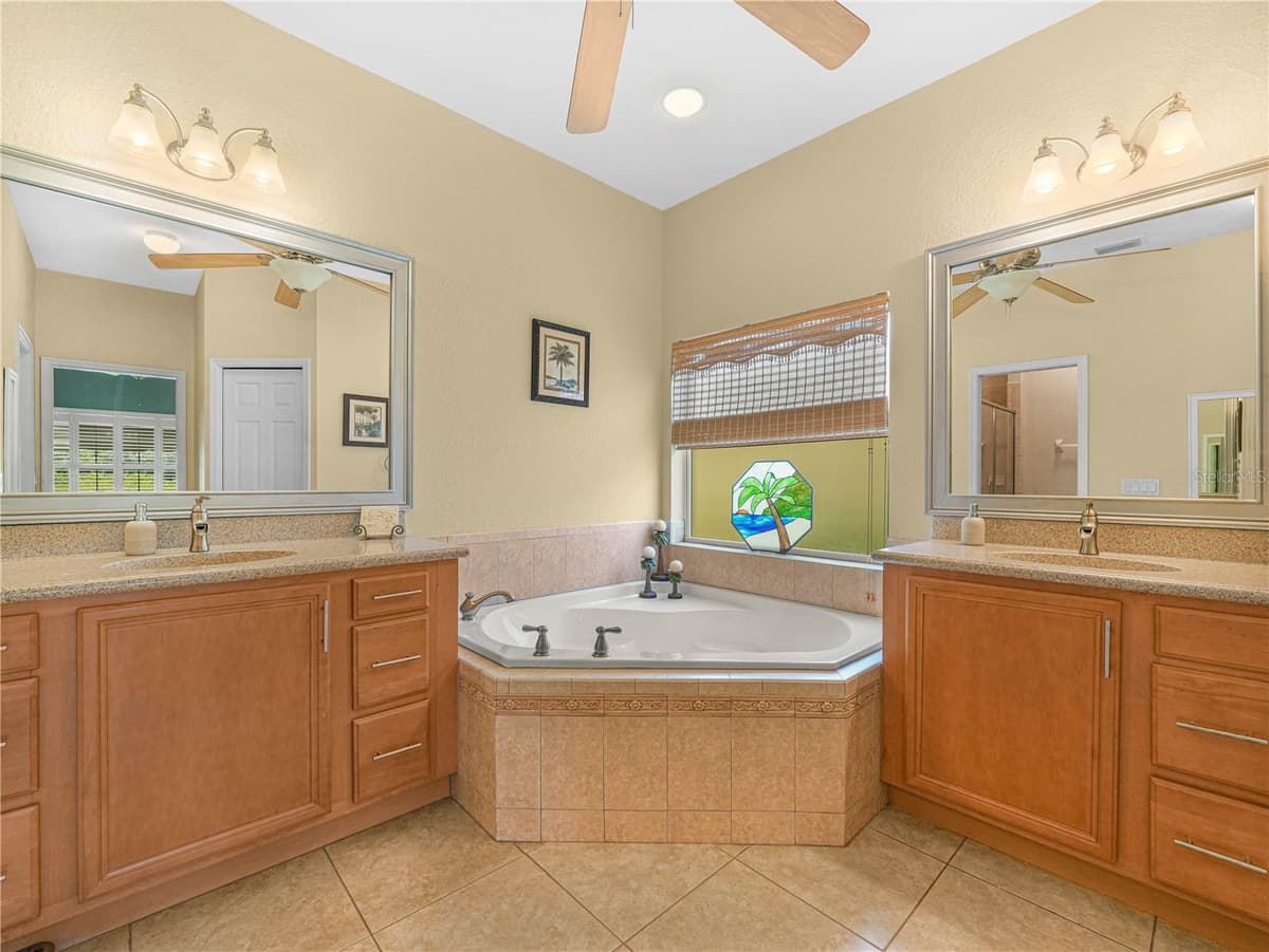 4052 PHOENICIAN WAY — photo 19 of 66