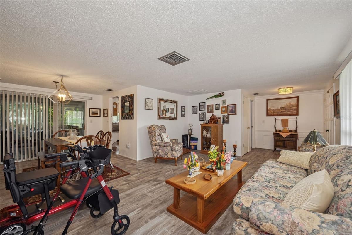 12301 HOUNDS BAY ROW — photo 13 of 75