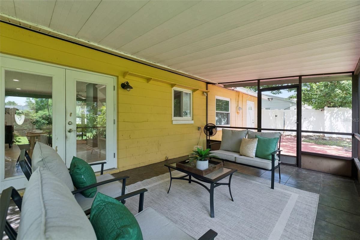 618 BURKE STREET — photo 32 of 53