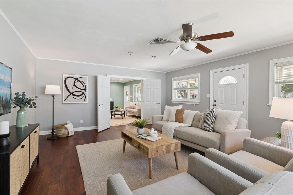 618 BURKE STREET — photo 15 of 53