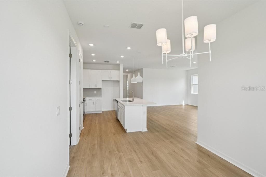 30135 EMERALD FOREST DRIVE — photo 9 of 19