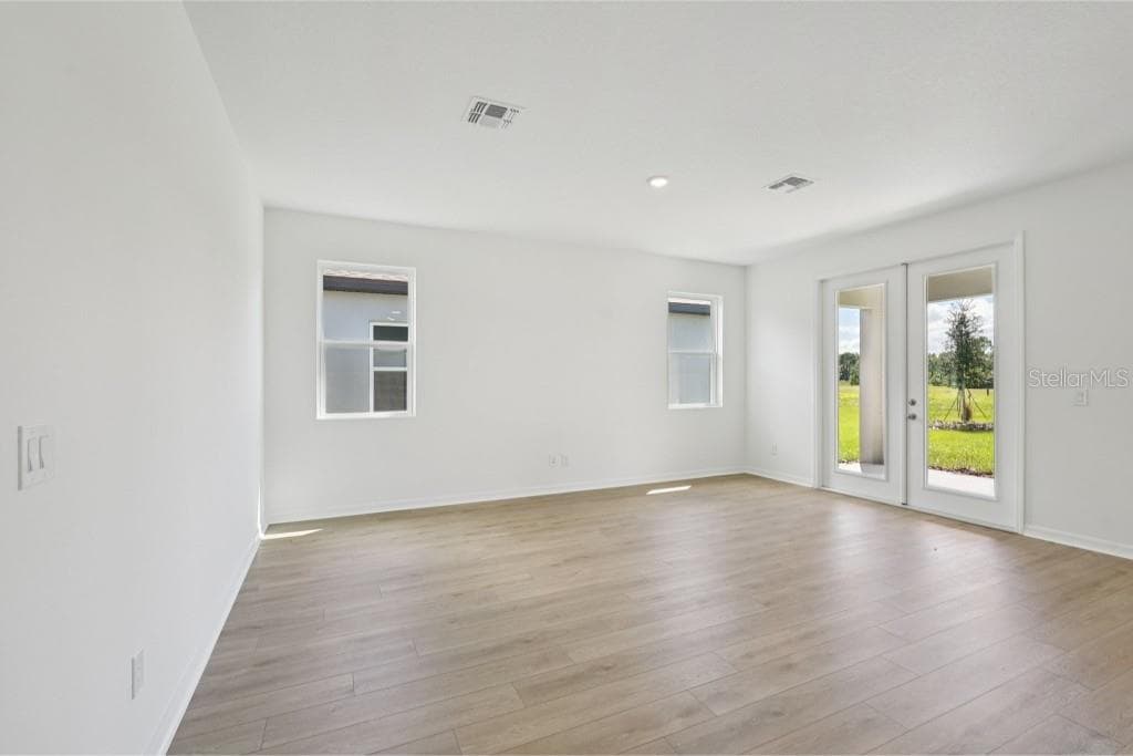30135 EMERALD FOREST DRIVE — photo 3 of 19
