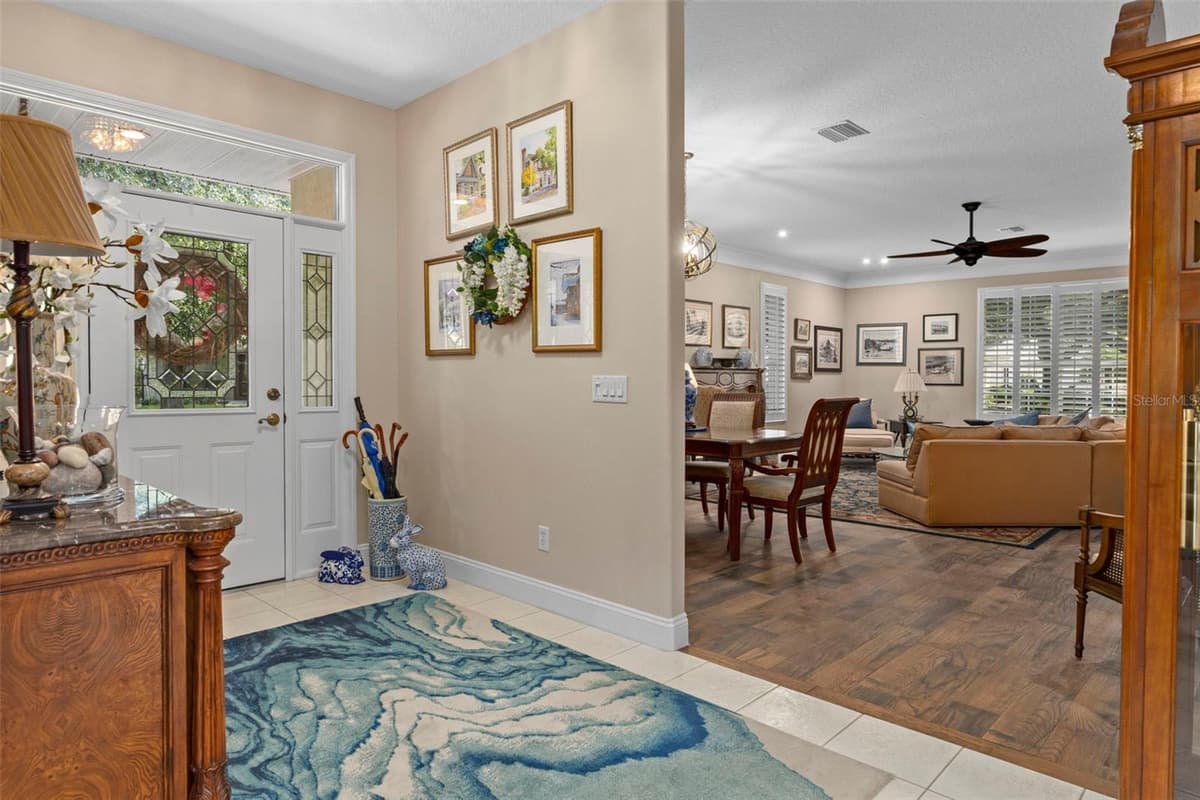 6264 GLYNBORNE LOOP — photo 3 of 48