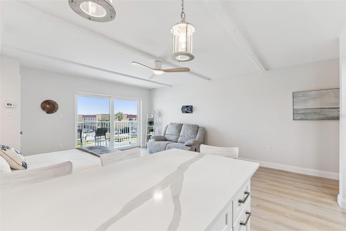 3700 ATLANTIC AVENUE — photo 8 of 42