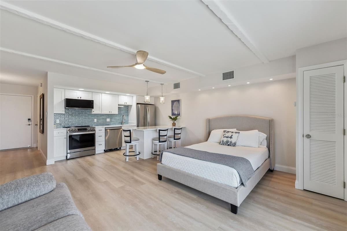 3700 ATLANTIC AVENUE — photo 3 of 42