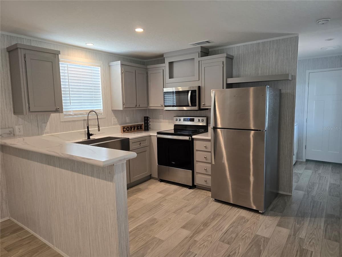 1359 IBIS DRIVE — photo 8 of 27