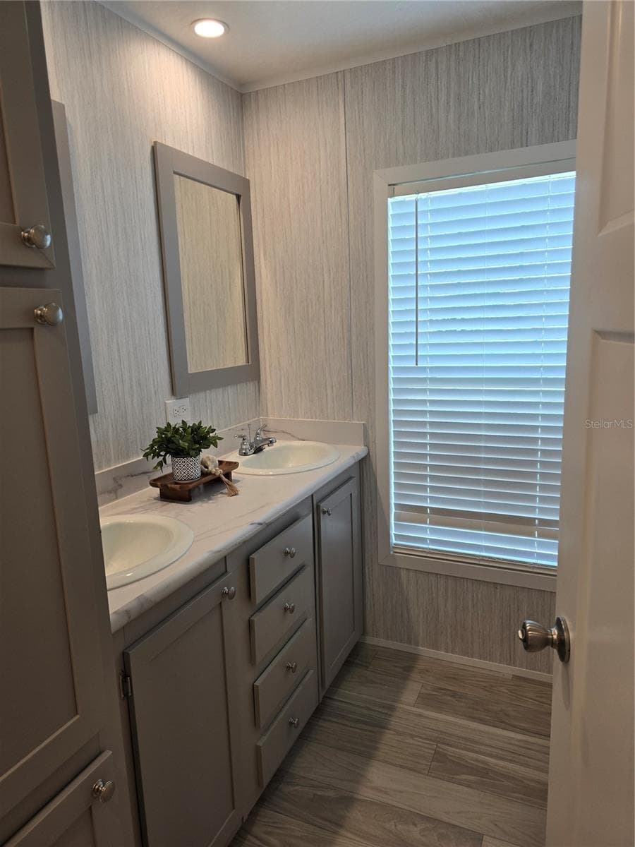 1359 IBIS DRIVE — photo 11 of 27