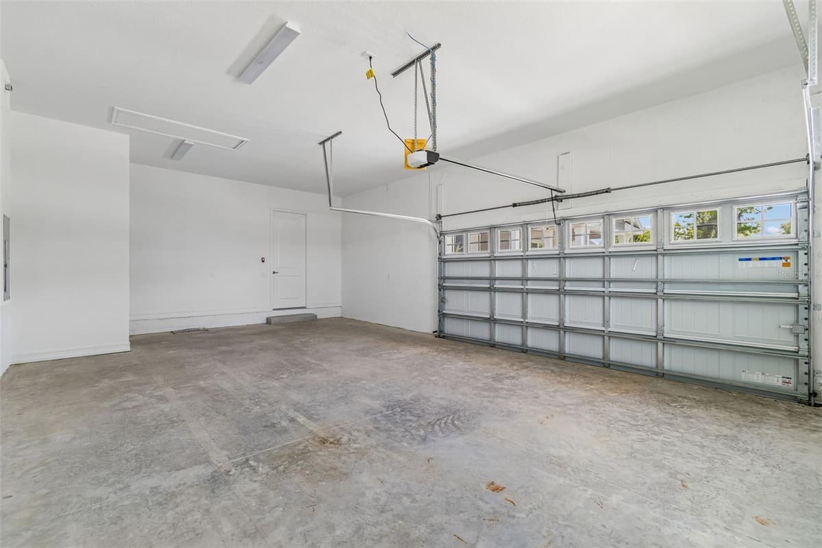 4880 HICKORY OAK DRIVE — photo 32 of 62