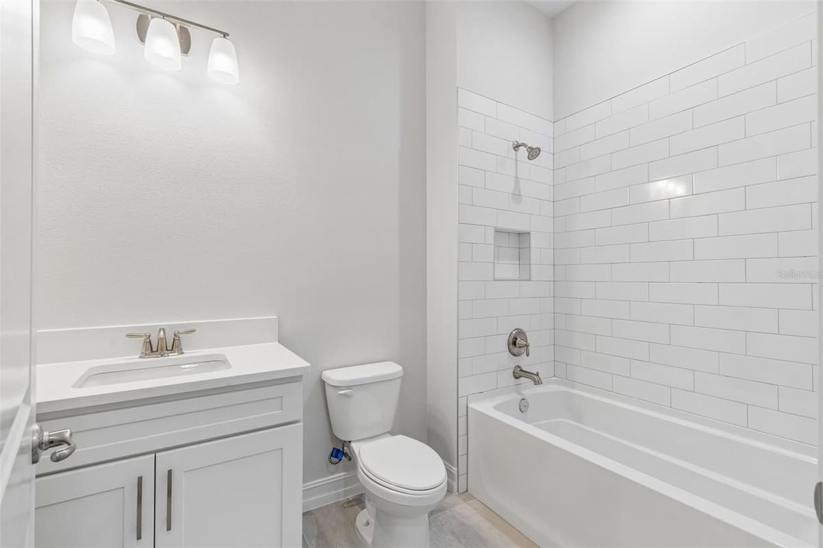 4880 HICKORY OAK DRIVE — photo 26 of 62