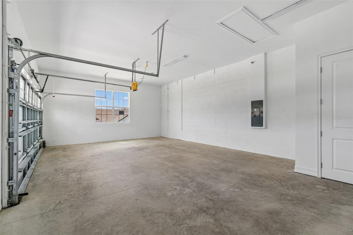 4880 HICKORY OAK DRIVE — photo 33 of 62