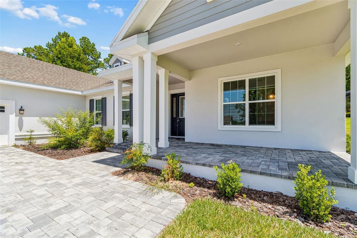 4880 HICKORY OAK DRIVE — photo 4 of 62
