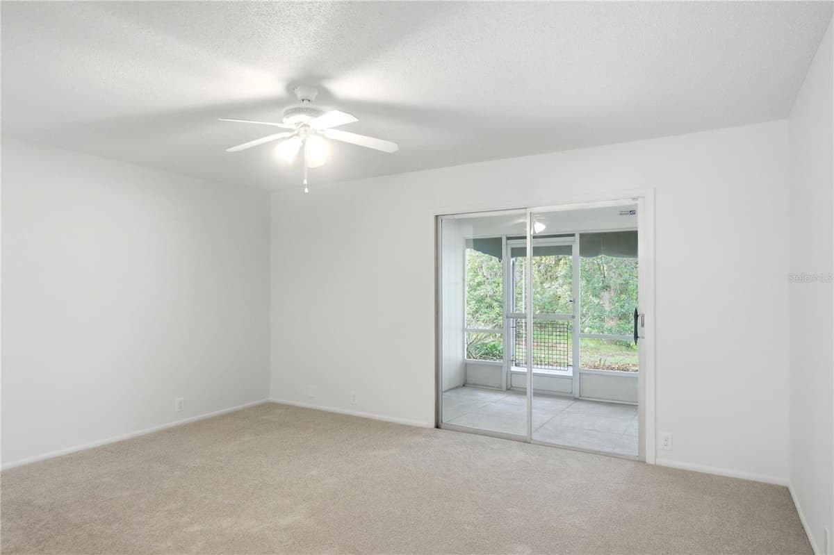 520 WINDMEADOWS STREET — photo 14 of 46