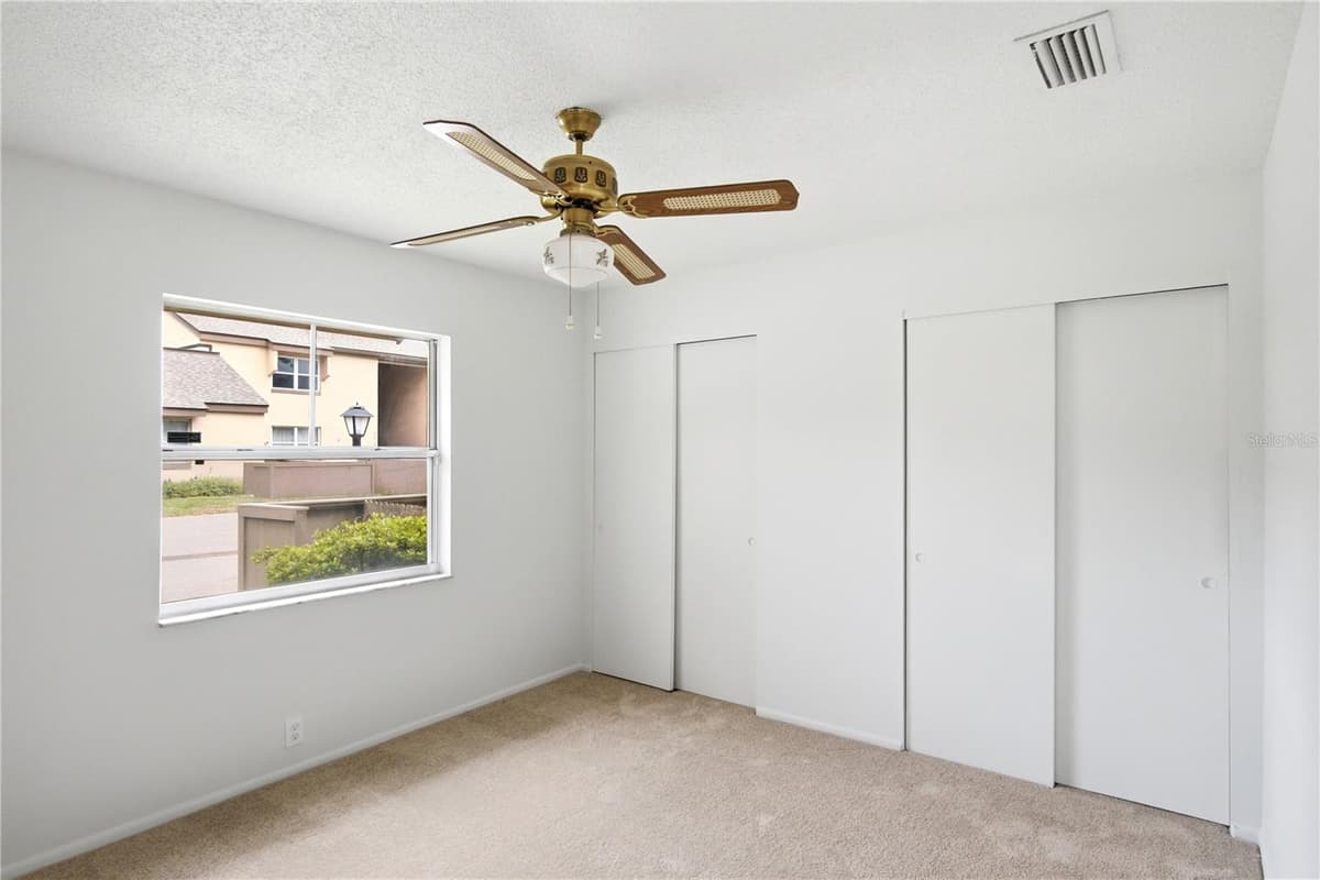 520 WINDMEADOWS STREET — photo 29 of 46