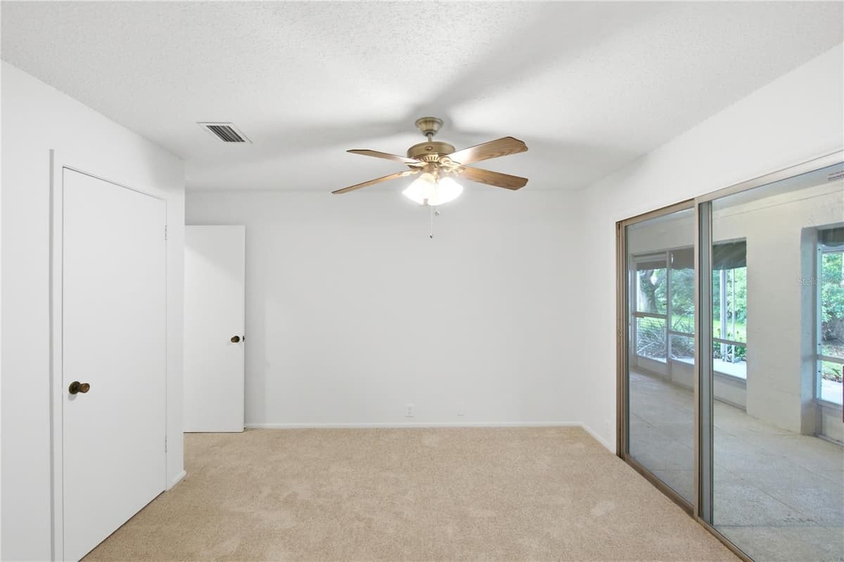520 WINDMEADOWS STREET — photo 22 of 46