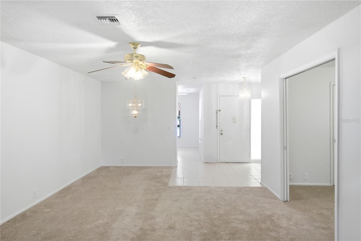520 WINDMEADOWS STREET — photo 6 of 46