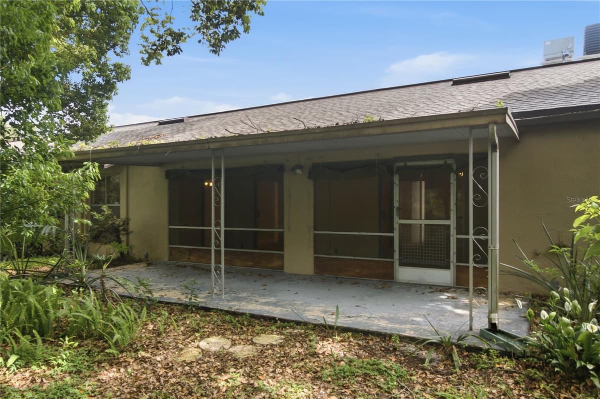 520 WINDMEADOWS STREET — photo 35 of 46