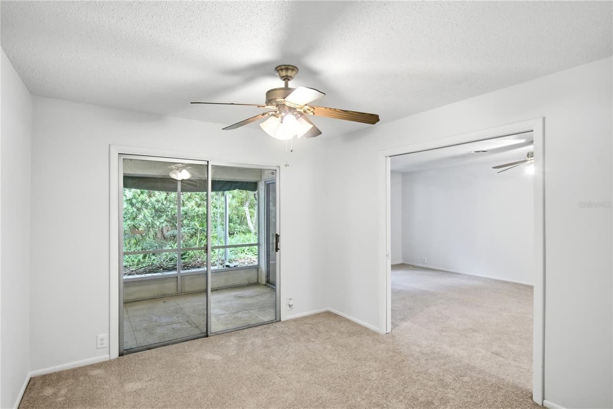 520 WINDMEADOWS STREET — photo 21 of 46