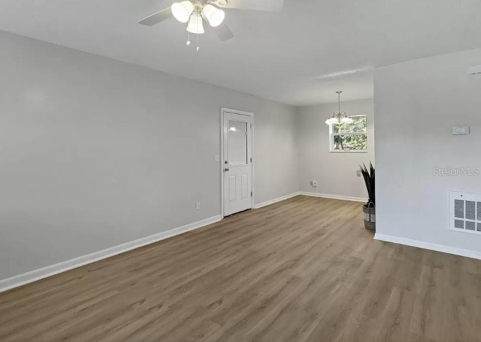 4535 38TH COURT — photo 5 of 18