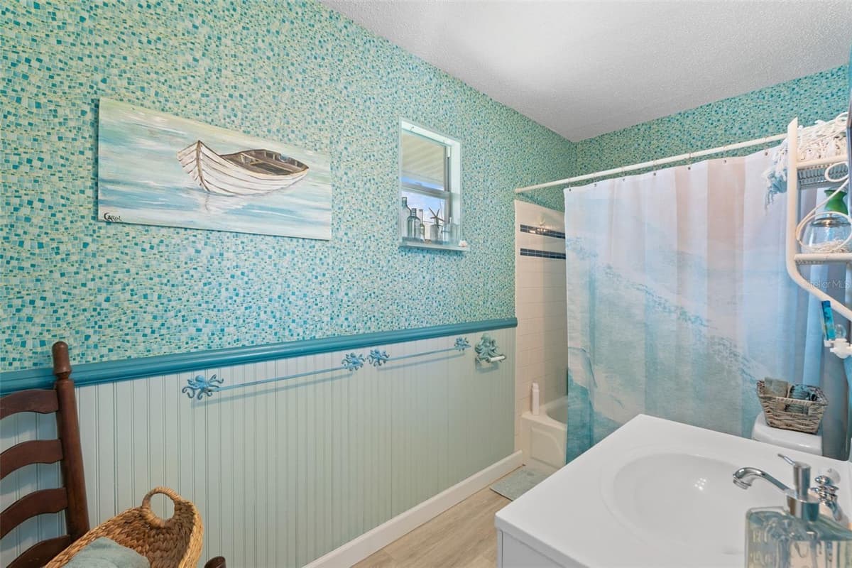 2517 AVENUE C — photo 25 of 65