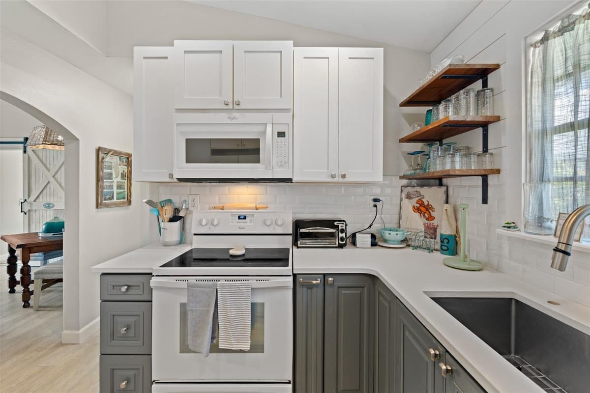 2517 AVENUE C — photo 19 of 65