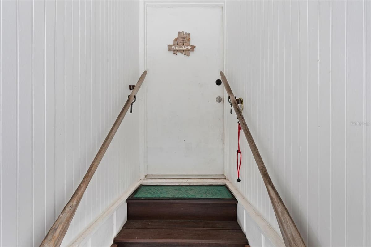 2517 AVENUE C — photo 37 of 65