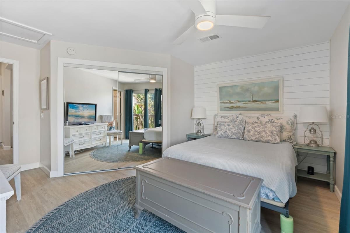2517 AVENUE C — photo 23 of 65