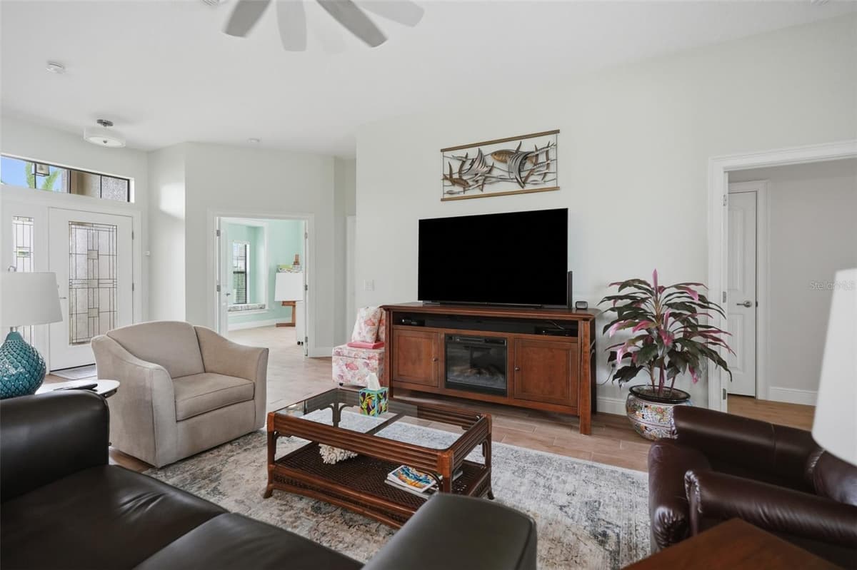 9196 PALM BEACH DRIVE — photo 9 of 49