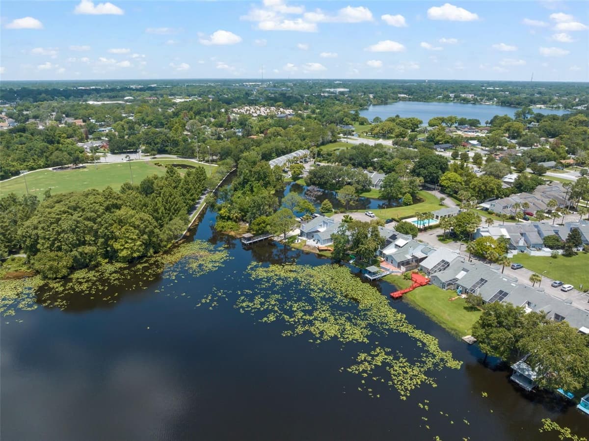 872 BAY LAKE COURT — photo 51 of 58