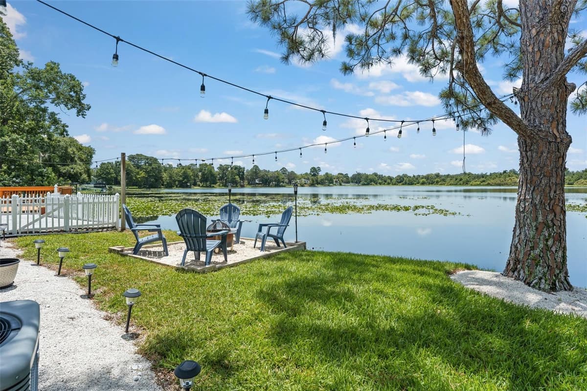 872 BAY LAKE COURT — photo 41 of 58
