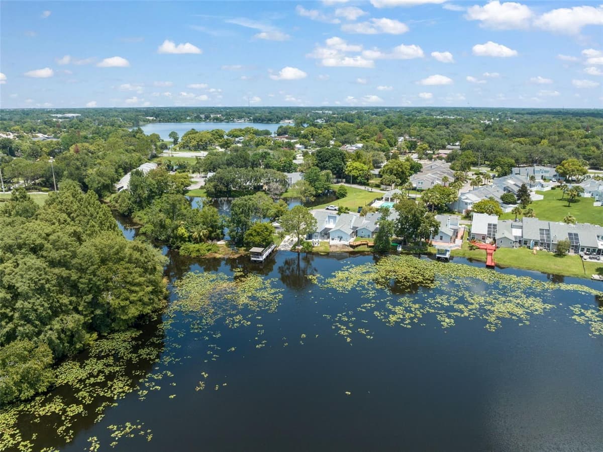 872 BAY LAKE COURT — photo 49 of 58