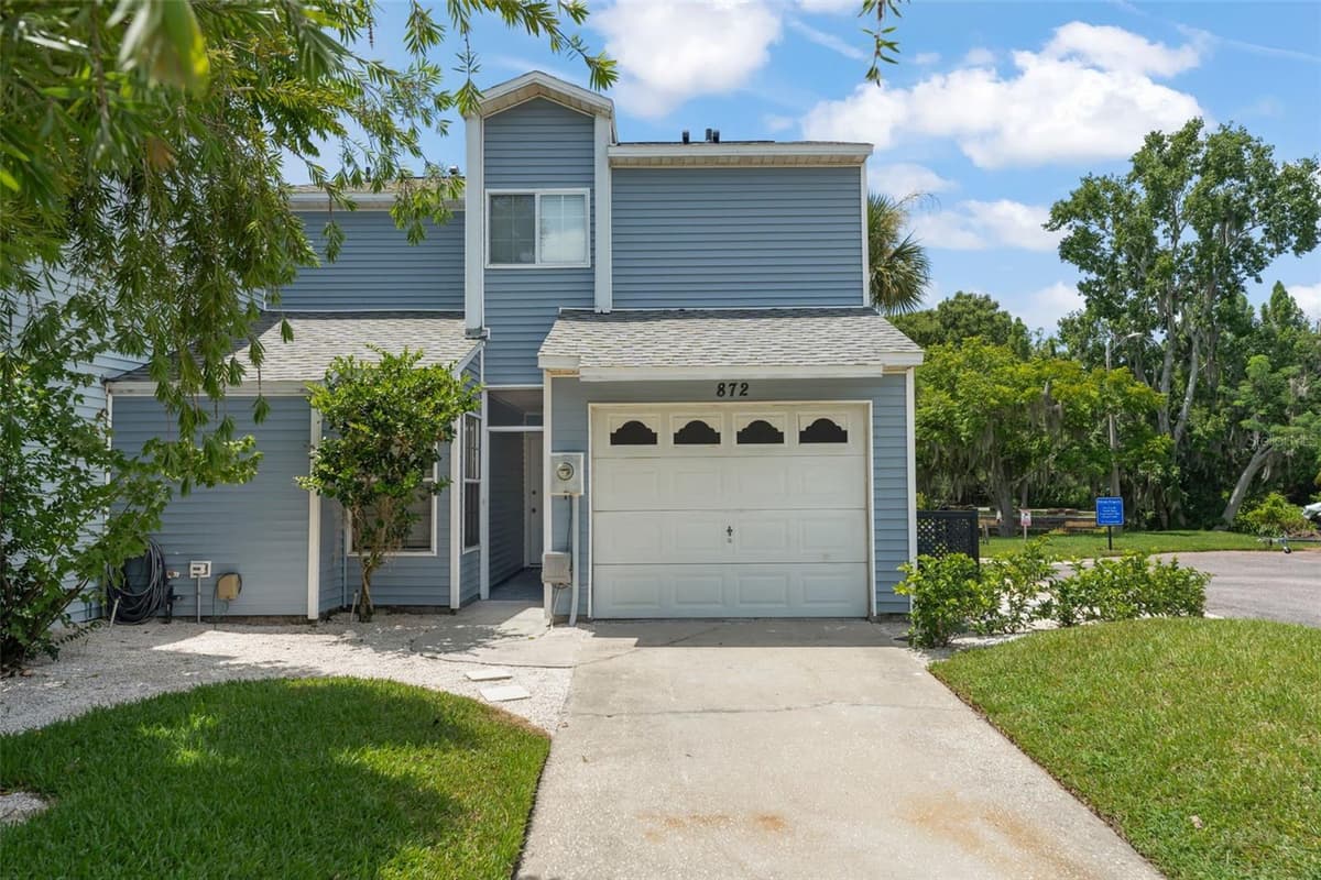 872 BAY LAKE COURT — photo 1 of 58