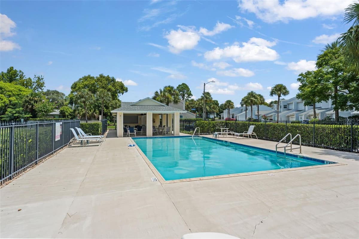 872 BAY LAKE COURT — photo 45 of 58