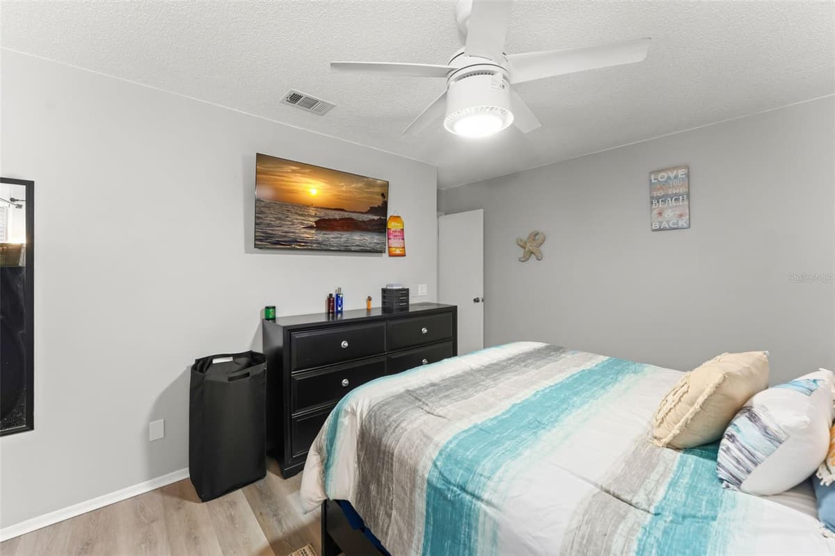872 BAY LAKE COURT — photo 29 of 58